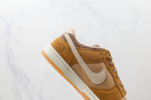 Nike SB Dunk Low Wheat Brown White