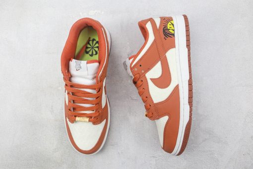 Nike Dunk Low “Sun Club”