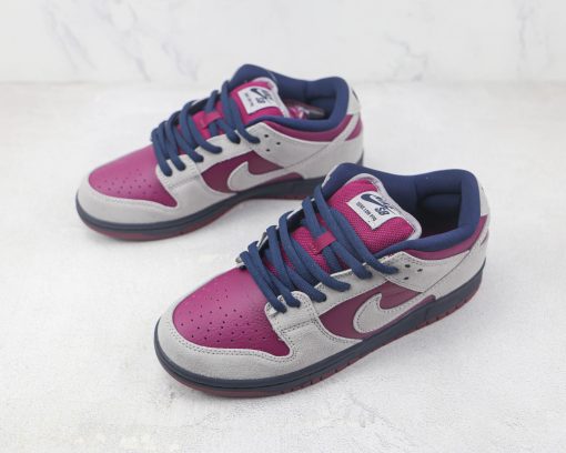 Nike SB Dunk Low Atmosphere Grey True Berry