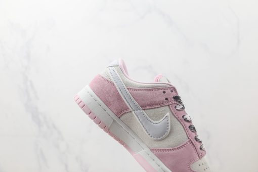 Nike Dunk Low Pink Foam Pure Platinum