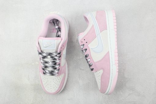 Nike Dunk Low Pink Foam Pure Platinum