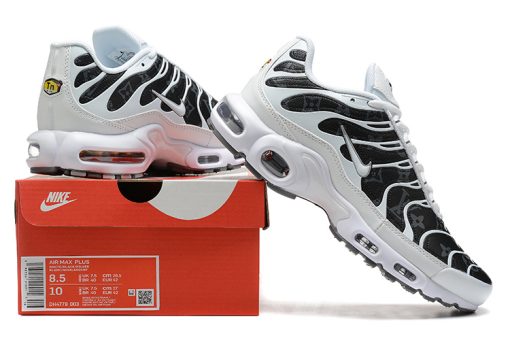 Nike Air Max Plus Black White - Image 5