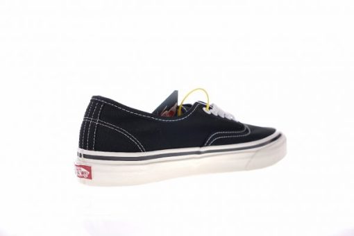 Vans Canvas Black and White 44 DX