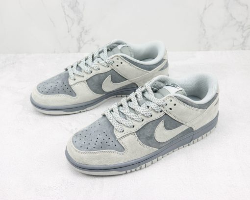 Otomo Katsuhiro x NK SB Dunk Low "Steamboy OST" Grey