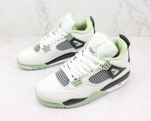 Nike Air Jordan 4 "Seafoam"