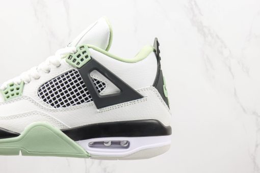 Nike Air Jordan 4 "Seafoam"