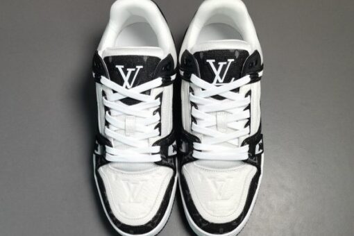 LV TRAINER SNEAKER BLACK & WHITE BESTSELLER