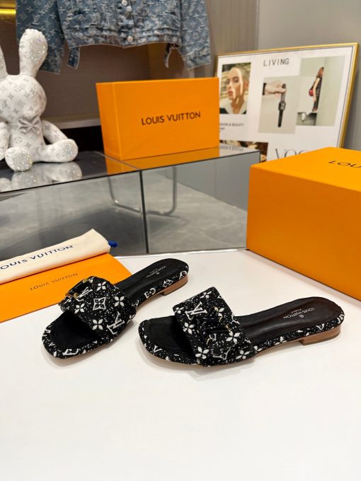 LV Women Slipper