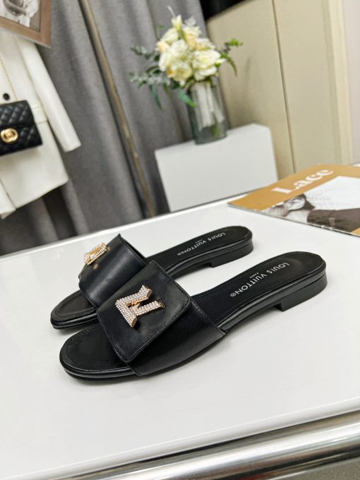 LV Women Slipper