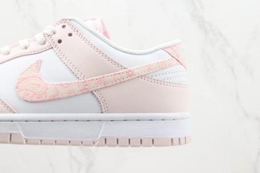 Nike SB Dunk Low " Pink Paisley "