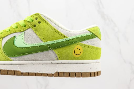 Nike Dunk Low SE 85 Double Swoosh Green