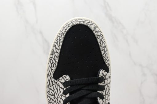 Nike Air Jordan 1 Retro Low OG Black Cement - Image 3