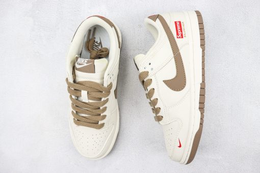 Supreme x Nk SB Dunk Low Grey