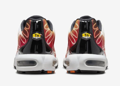 Nike Air Max Plus “Light Photography”