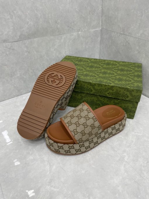 platform slide sandal