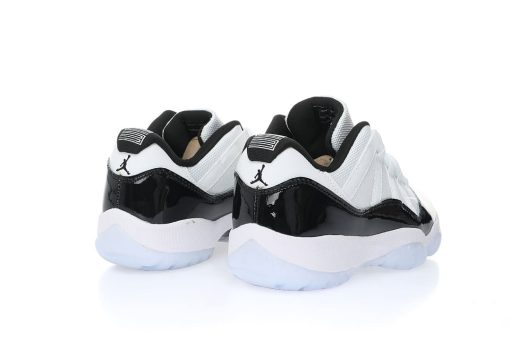 Nike Air Jordan 11 Retro Low"Concord"