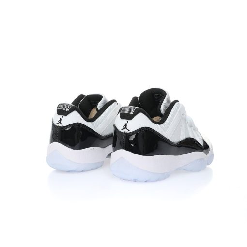 Nike Air Jordan 11 Retro Low"Concord"