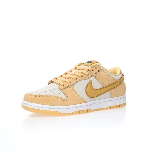 Nike SB Dunk Low LX"Gold Suede"