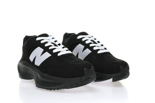 New Balance Warped Runner"Black/White"