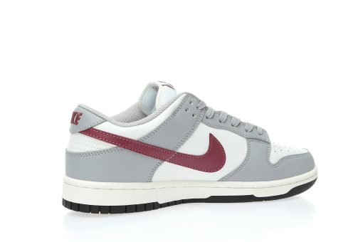 Nike Wmns SB Dunk Low"Grey/White/Red"