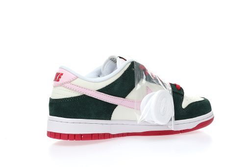 Nike SB Dunk Low"All Petals United"