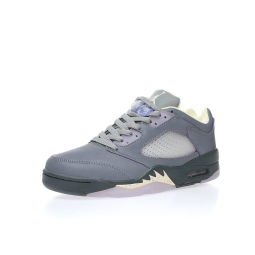 Nike Wmns Air Jordan Retro 5 Low"Indigo Haze"