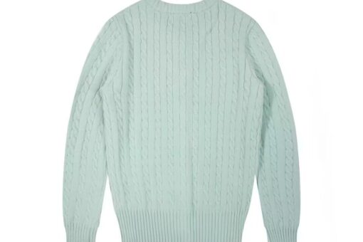 Knitted long sleeves