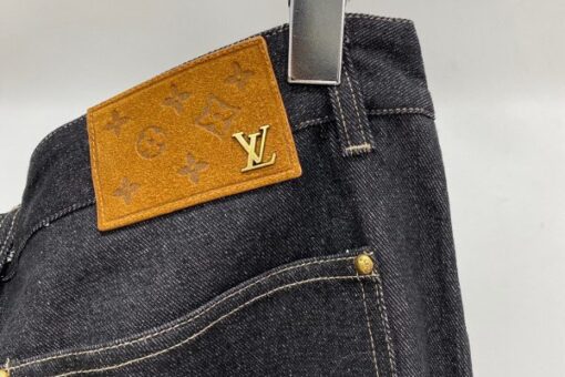 LV Jeans