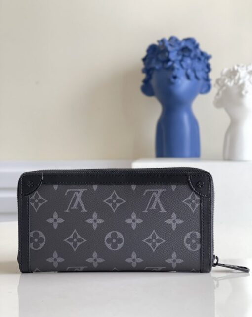 LV Wallet - Image 2