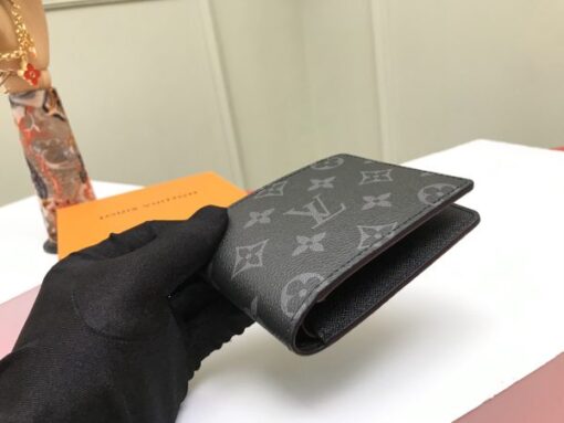 LV Wallet - Image 4