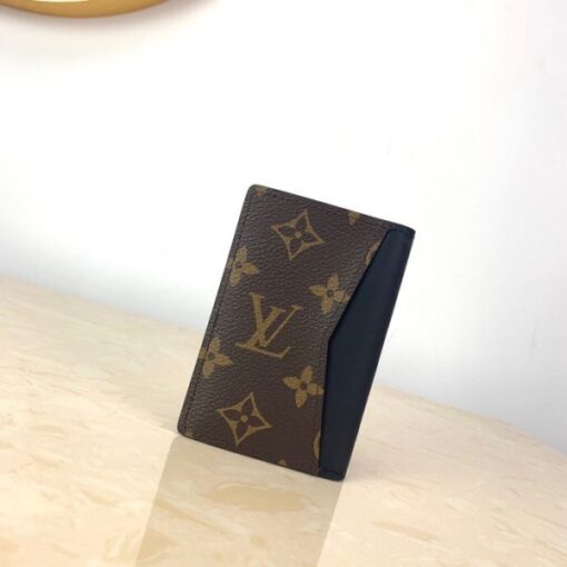 LV Wallet - Image 2