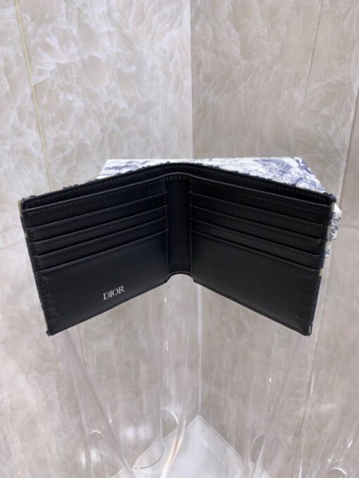 Dior Wallet