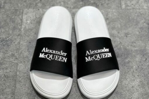 Alexander McQueen Slipper