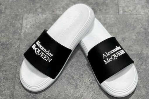 Alexander McQueen Slipper