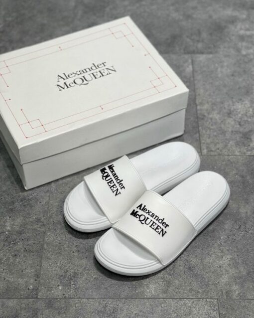 Alexander McQueen Slipper