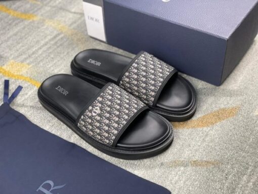 Dior Slipper