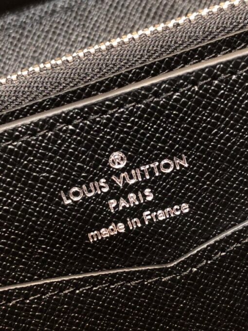 LV Wallet