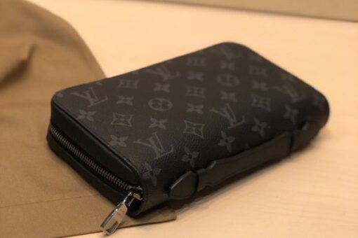 LV Wallet