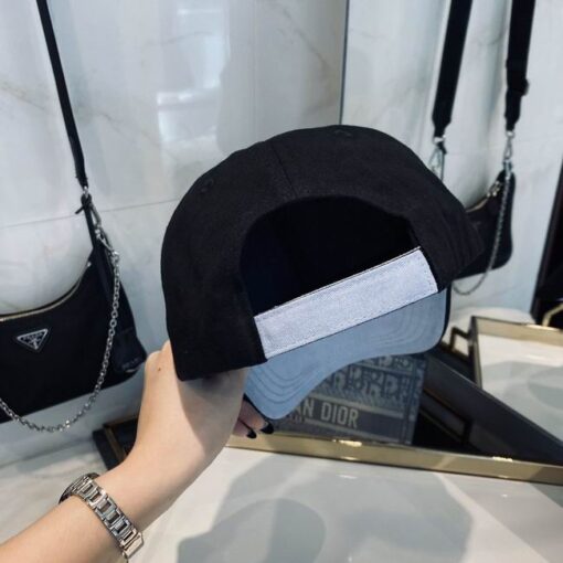 Dior Cap