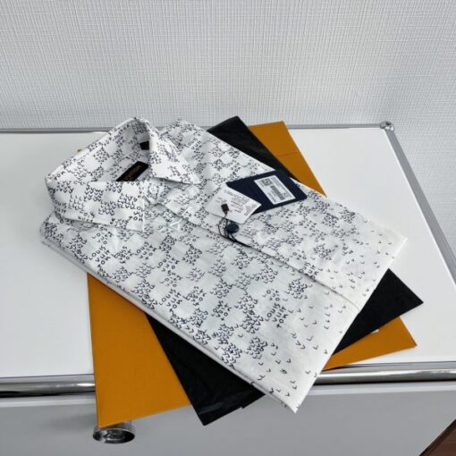 LV Shirt - Image 3