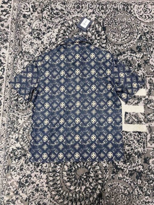 LV Shirt