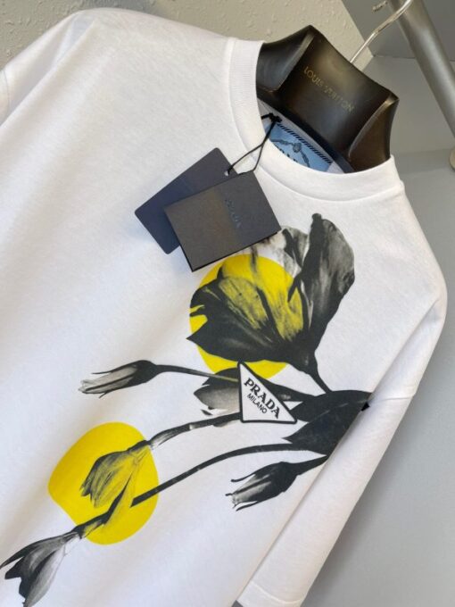 Prada T-Shirt