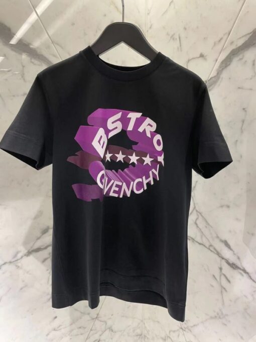 Givenchy T-Shirt