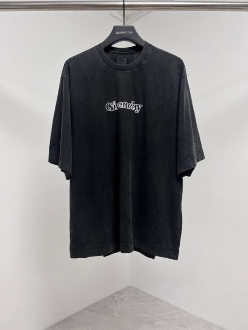 Givenchy T-Shirt