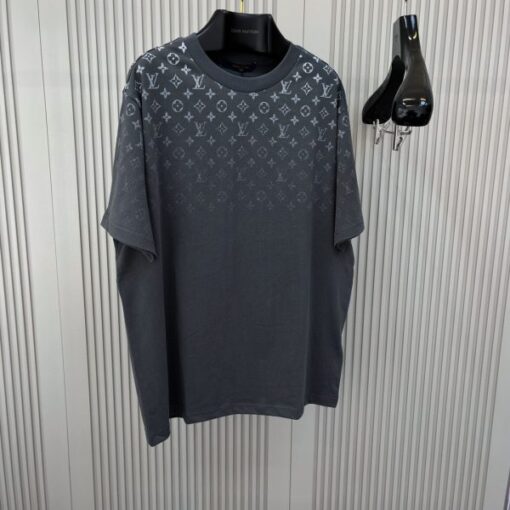 LV T-Shirt