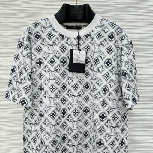 LV T-Shirt