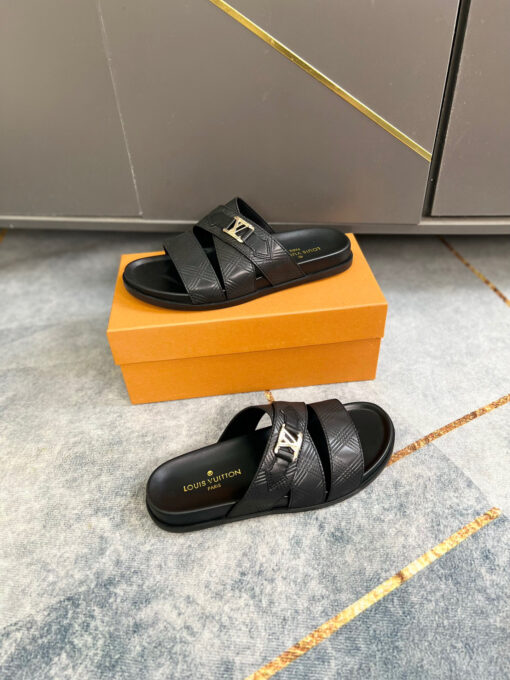 LV Slipper