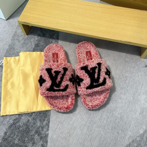 LV Slipper