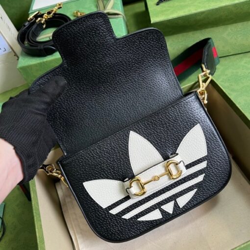 GG Shoulder Bag - Image 4