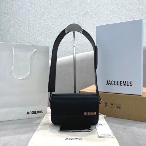 JAQCUEMUS BAGS